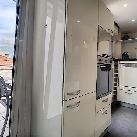 Apartment Nestor&Jeeves - Miami Terrace - Central - Close Sea - Top Floor *